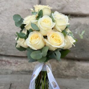 Свадебный букет из роз