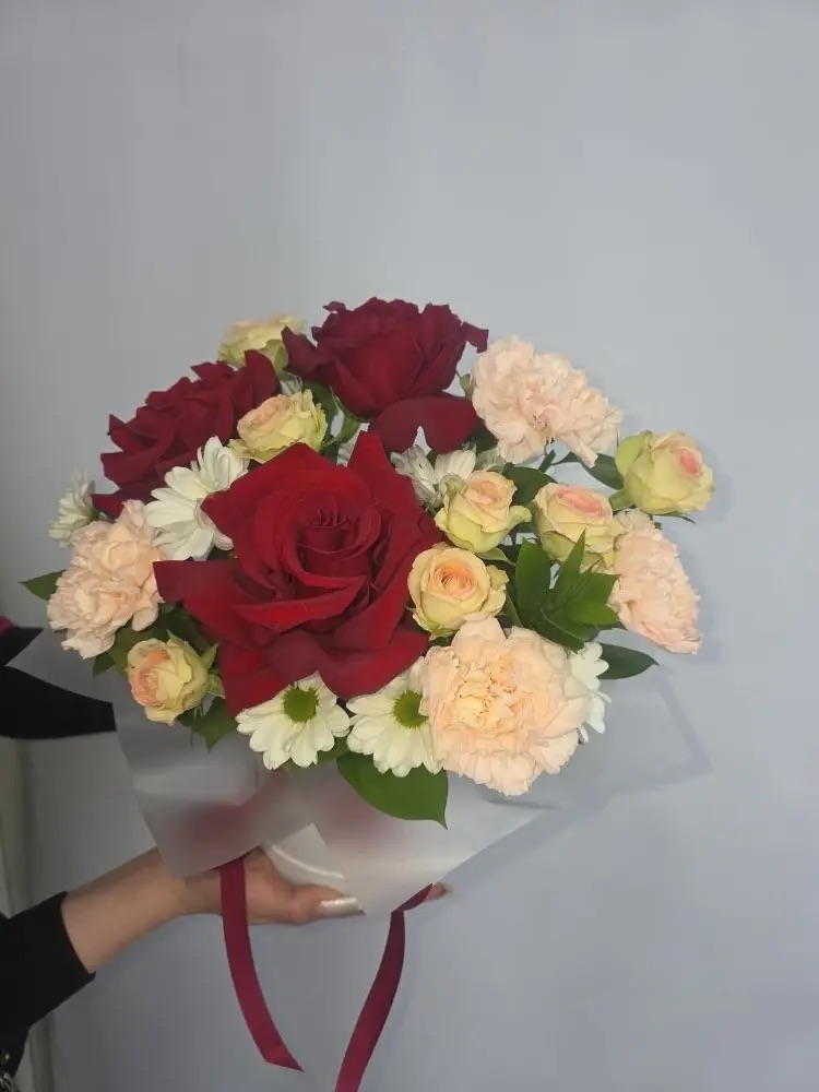 Композиция в шляпной коробке 