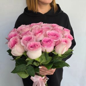 Роза "Розовый шелк"